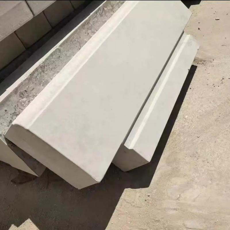 七臺(tái)河綠化草坪水泥標(biāo)磚路沿石 源頭工廠直供，品質(zhì)保證
